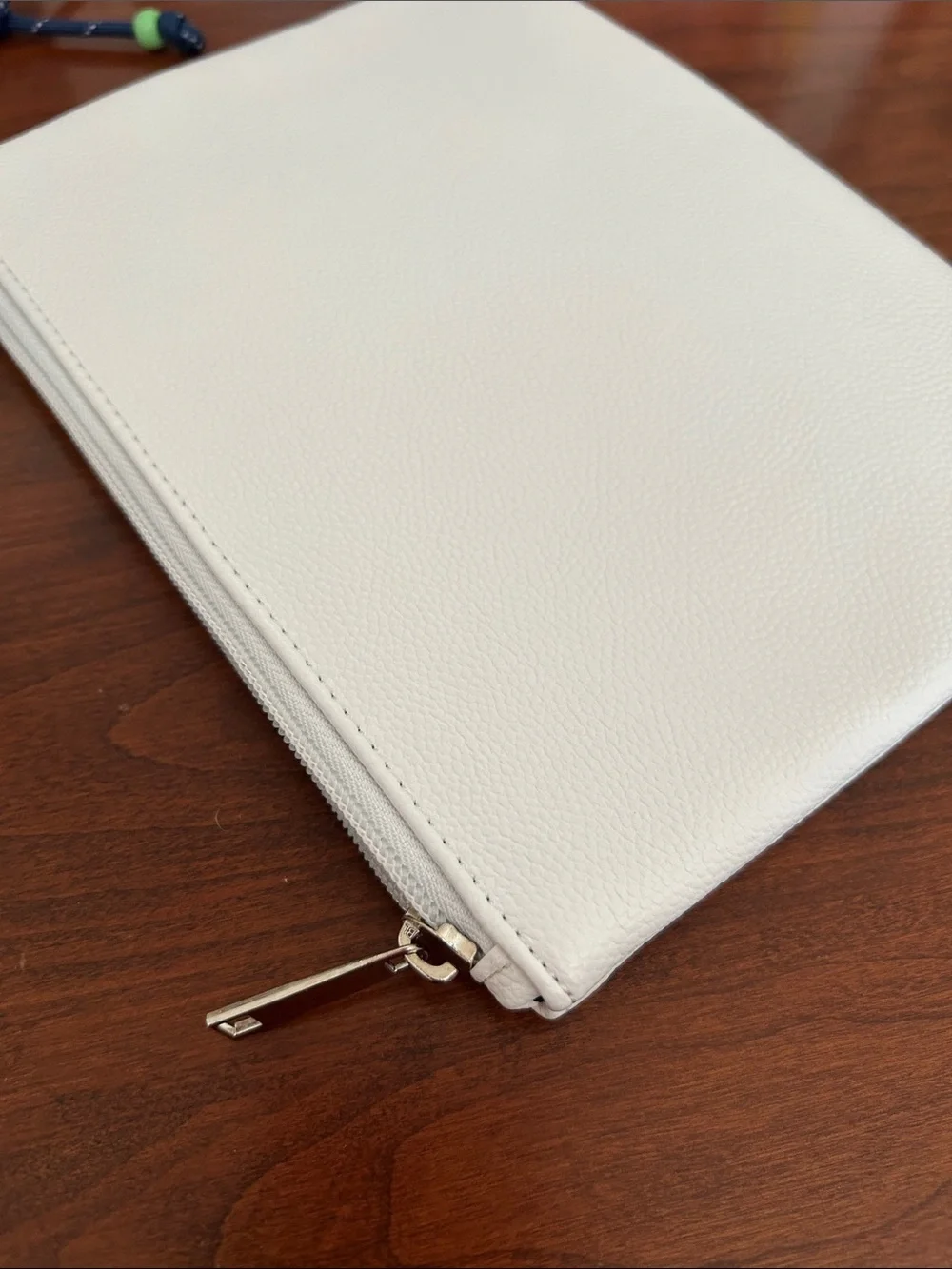 Minimalist Faux Leather Cosmetic Pouch - white